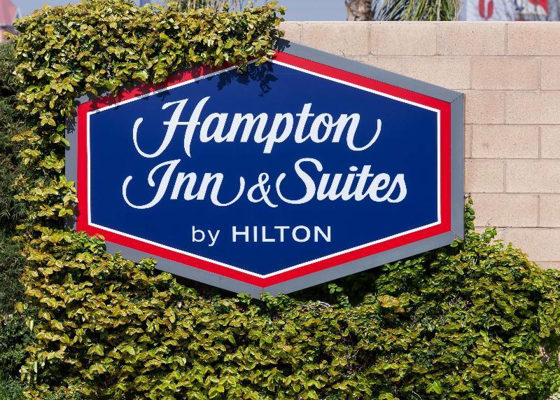 Hampton Inn & Suites Tulare Eksteriør billede